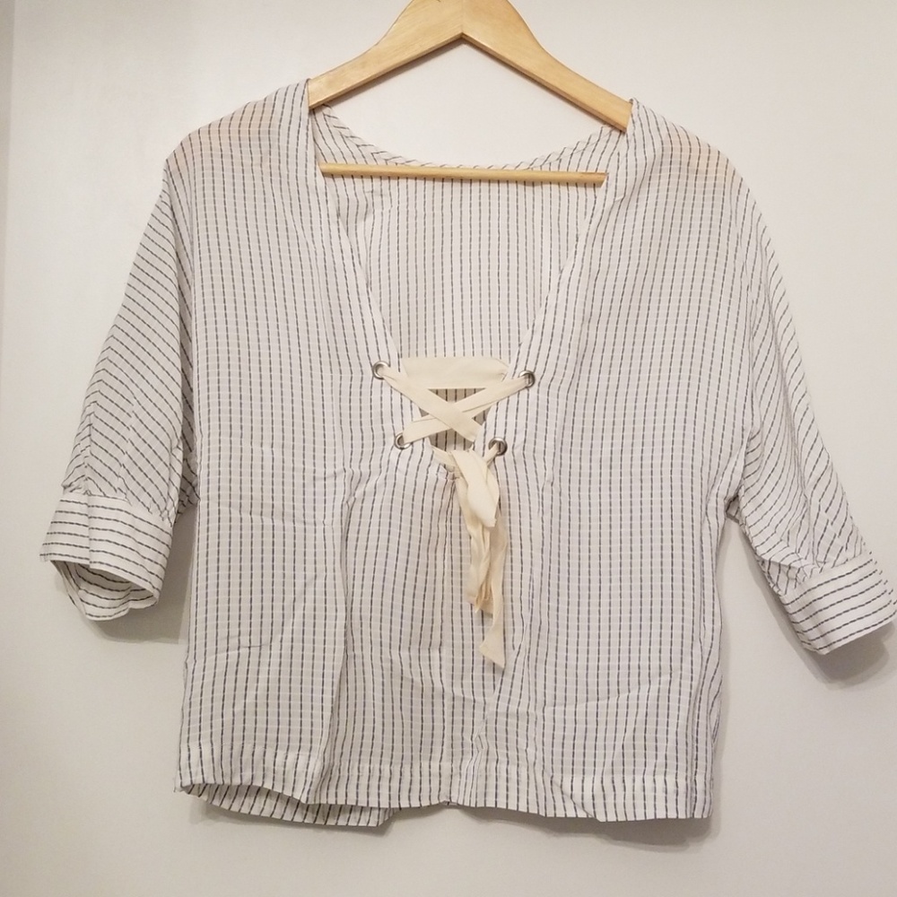 Open back lace up summer blouse